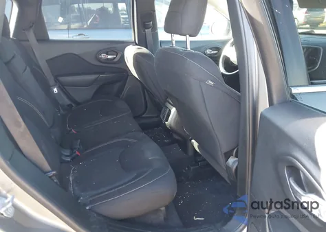 2017 Jeep Cherokee Latitude 4X4 из США, поврежденный, VIN 1C4PJMCS7HW531639